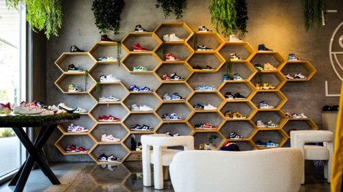 commercial-remodel-hexagon-wall