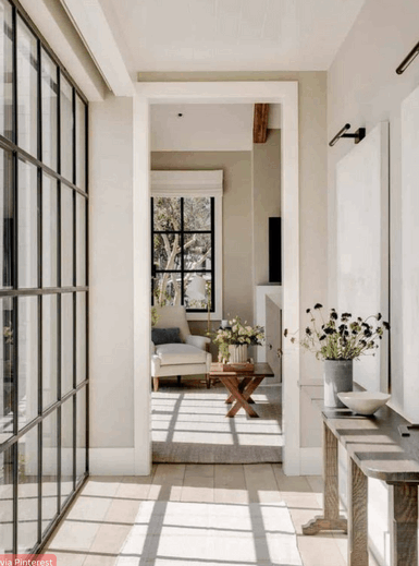 Tips and Tricks for Successfully Mixing Finishes in Your Home