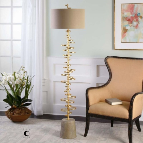 maximalist decor
